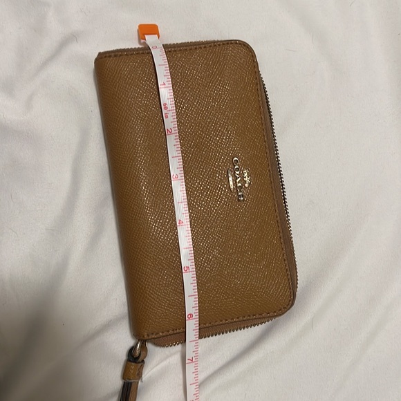 Camel Coach Wallet - Picture 5 of 6